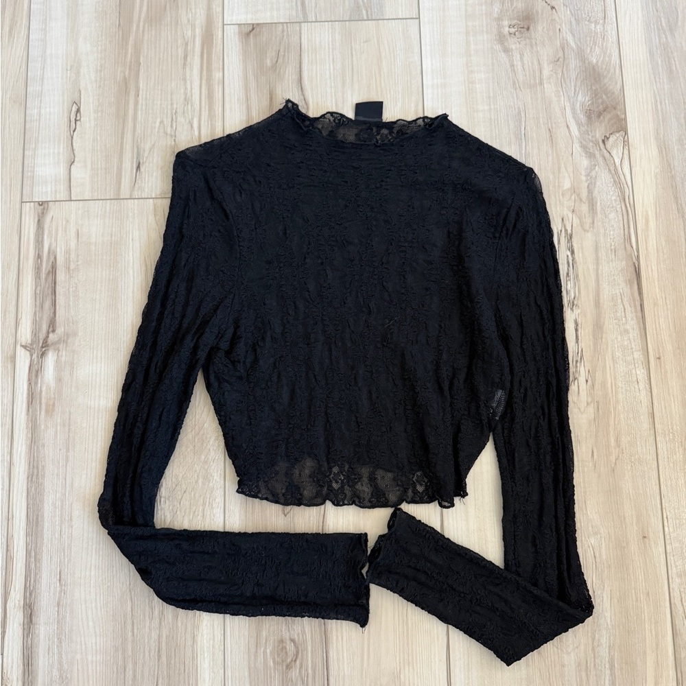 Black Lace Long Sleeve Top